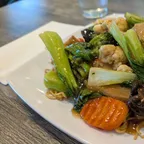Vegan vegetable stir-fry noodles at Saigon Vegan in Garden Grove, CA